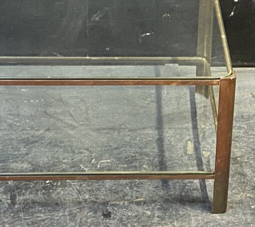 1970′ Table Basse Jacques QUINET, Pour la Maison MALABERT. Laiton Poli. L : 111 cm X 56 cm x H :37  cm – Image 3